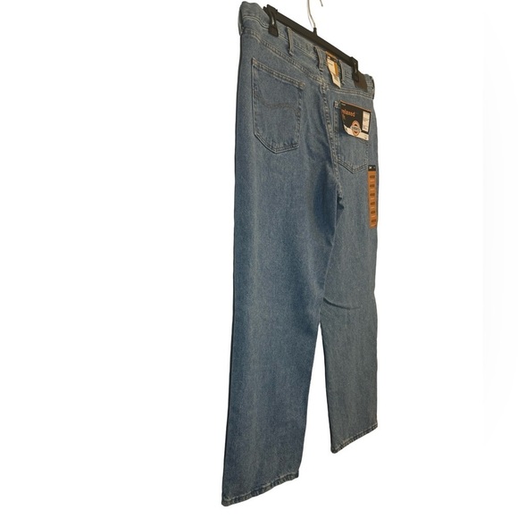 Lee Relaxed Fit Big and Tall Mens Jeans Light Stone Size 40x30 NWT - Picture 11 of 16